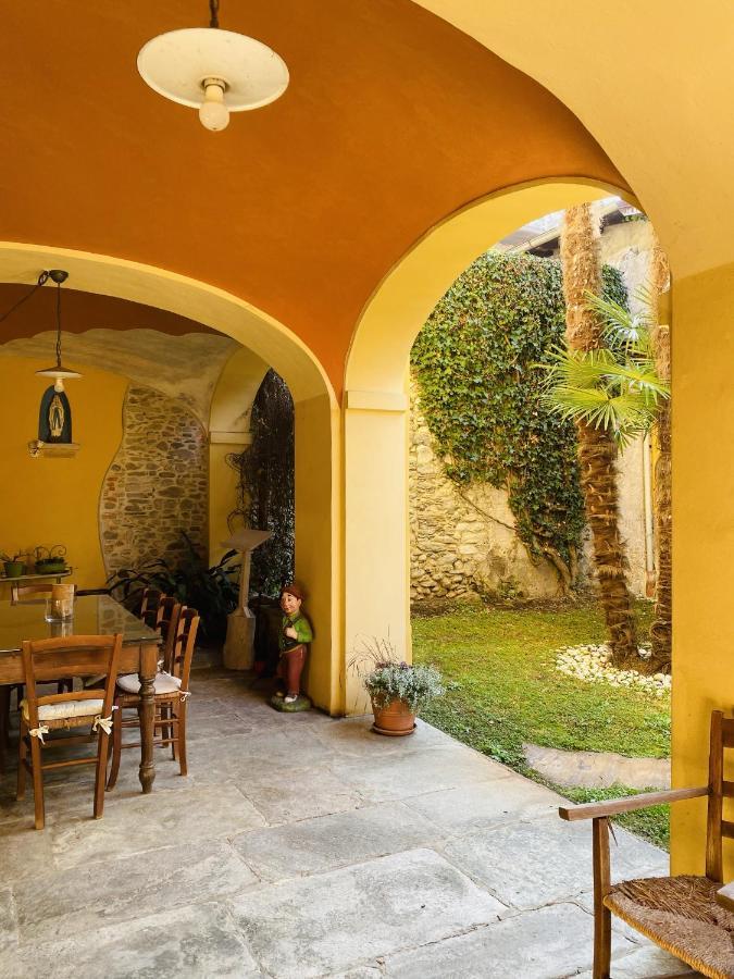 Apartment Portico I Castelveccana Екстер'єр фото